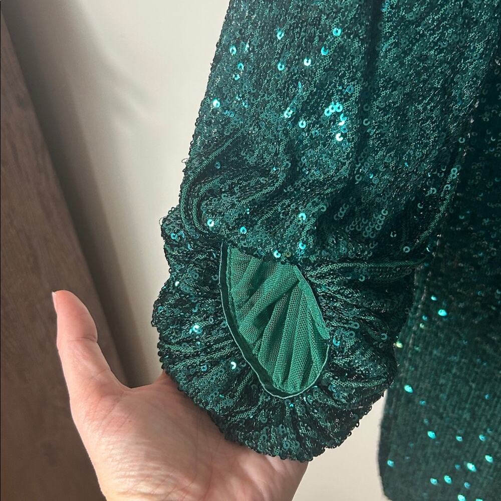 NWT Vince Camuto Hunter green sequin dolman sleeve mini dress, 2 - Picture 6 of 10